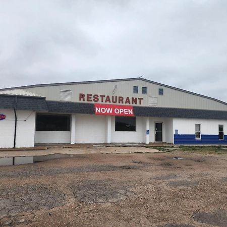 1St Inn By Oyo Quinter Hwy 70 Ks Exteriér fotografie