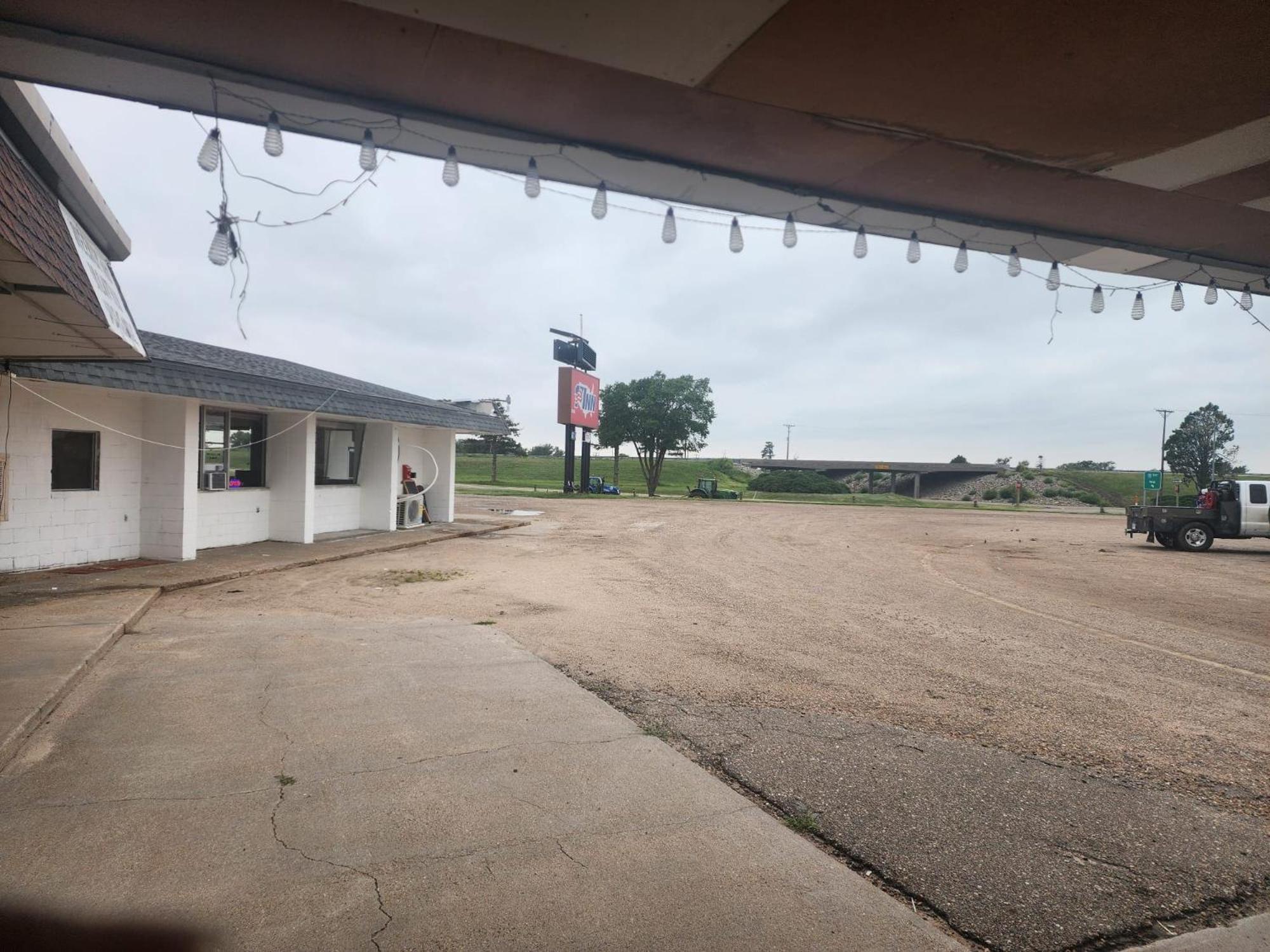 1St Inn By Oyo Quinter Hwy 70 Ks Exteriér fotografie
